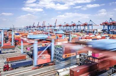 天津貨代公司的轉(zhuǎn)型之路并非一帆風(fēng)順，需要克服種種挑戰(zhàn)