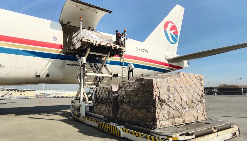 英國(guó)國(guó)際物流