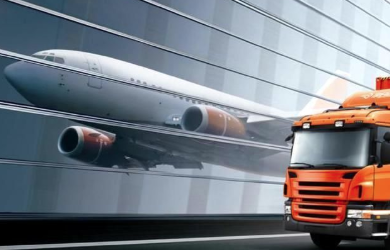 國際物流市場出現了業(yè)務量與報價同時降低的趨勢