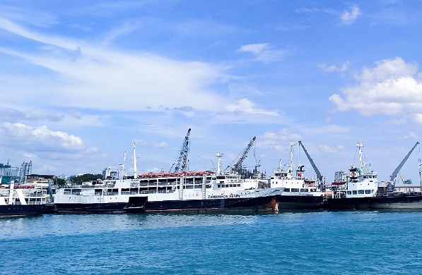 在全球經(jīng)濟(jì)一體化的背景下，俄羅斯貨代業(yè)務(wù)將繼續(xù)發(fā)揮著重要的作用